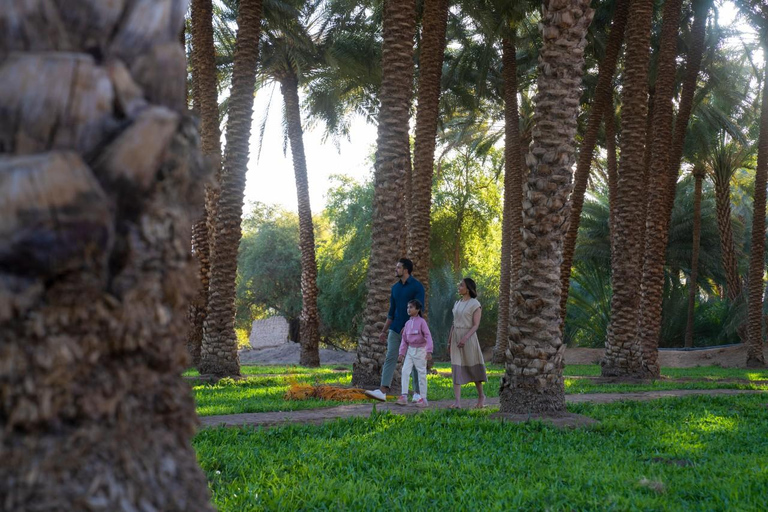 Authentic 2-days AlUla Experience with Hotel & Local Guide