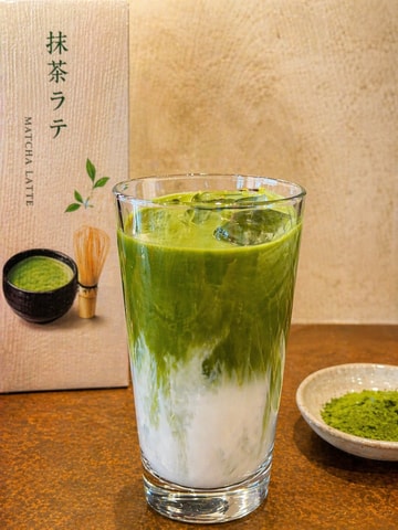 Tokyo: Shibuya Pure Matcha Tasting & Latte-Making Workshop