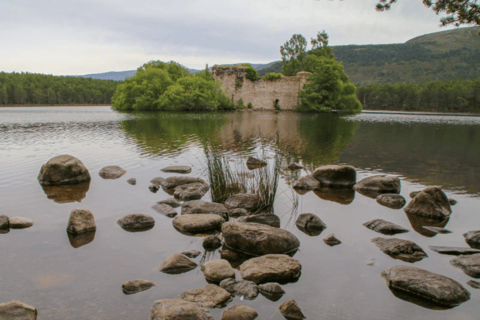 Inverness: Cairngorm Mountains and Highland Folk Museum Tour