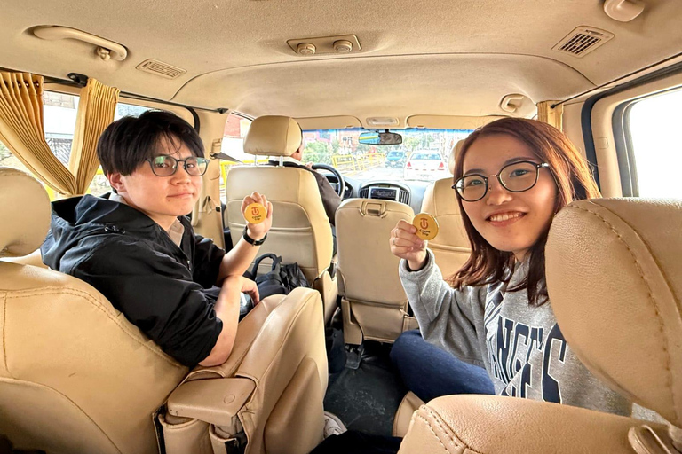 Lima: City Walking Tour with Local Student Guides Lima: City Walking Tour con estudiantes Universitarios