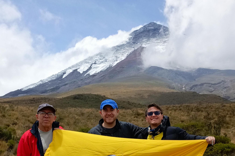 5-Day Ecuador: Andes & Amazon 4x4. Private adventure
