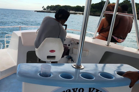 Puerto Plata: Party Catamaran to Sosua Bay Puerto Plata: Party Boat Catamaran to Sosua Bay