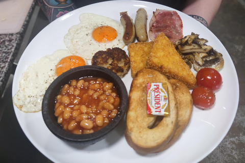 Budapest: Brunch sin fondo de 4 horas con cócteles y cerveza artesanaEspecial Sziget: brunch ilimitado de 4 horas con cócteles y cerveza