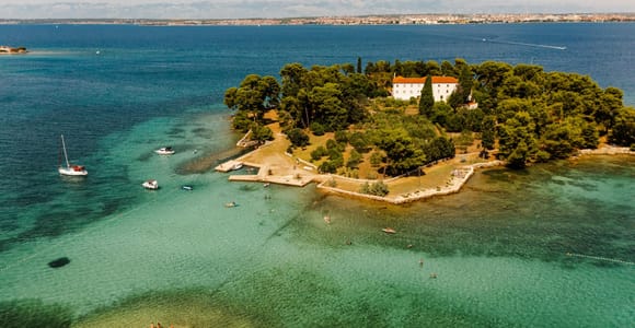 ★ Zadar: Schnellboot-Tour zu 3 Inseln – Schwimmen & Schnorcheln