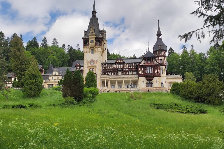 From Bucharest to Bran- Dracula Castel and Peles Palace Bucharest to Bran- Dracula Castle and Peles Castle by car