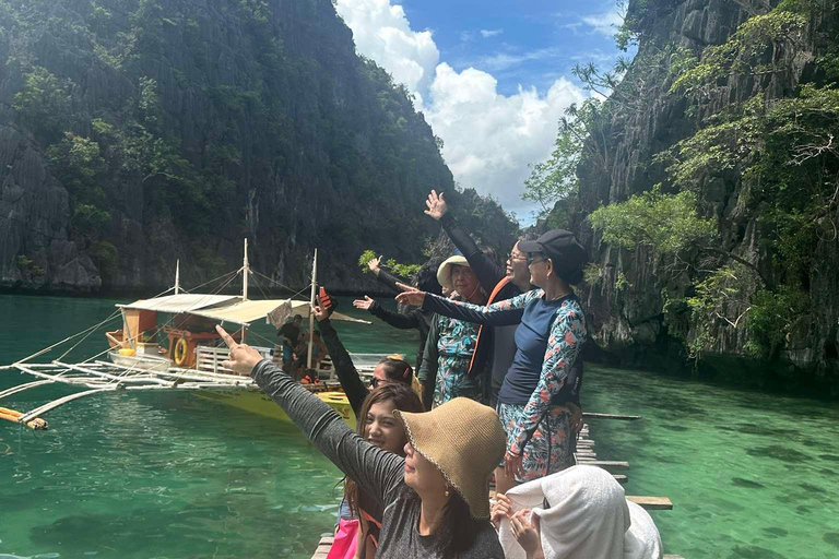 Coron: Tour Super Ultimate con pranzo e trasferimento