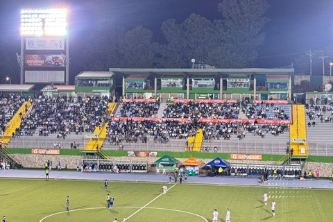 Guatemala City: Mini Guided Tour and Live Football Match