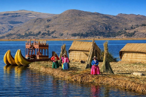 Cusco-Puno: Uros Floating Islands: Culture Floating on Lake Titicaca