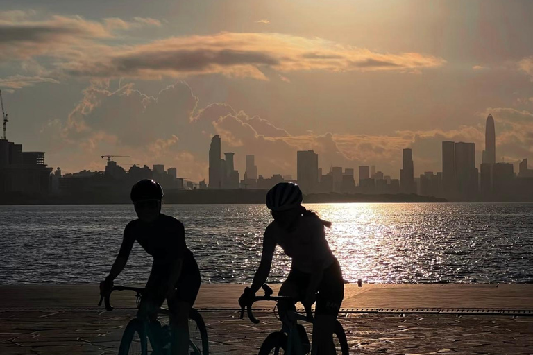 Shenzhen: Bay Park and Talent Park Guided Bike Tour