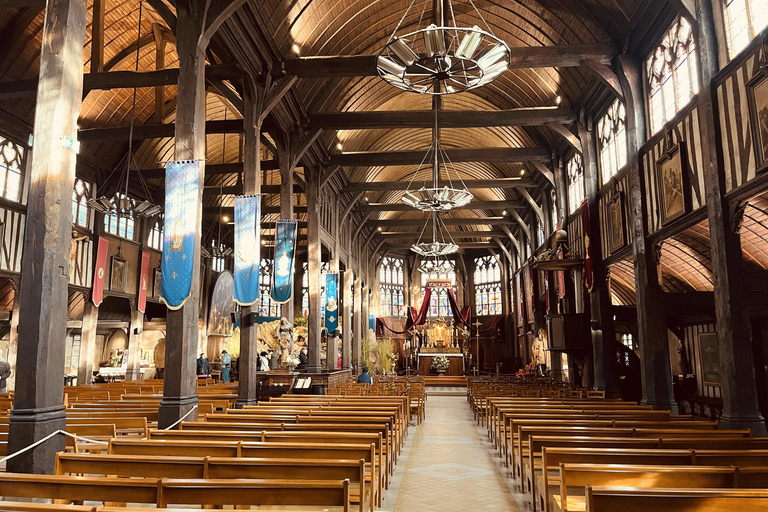 Private Full-Day Tour: Honfleur Old Harbor & Etretat Cliffs