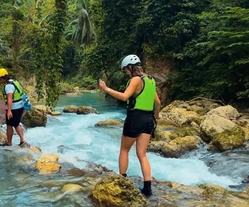 Cebu: Kawasan Falls Canyoneering Tour with Ziplining