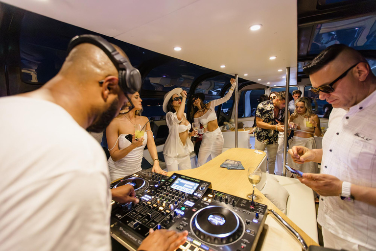 Lisbon Night Party Cruise with DJ, Pizza & Drinks Lisbon Morning Relax Cruise with Drinks & Snacks