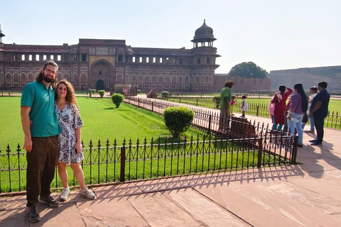 Taj Mahal Sunrise & Agra Tour By Car From Delhi with 5* Meal From Delhi: Tour with Car, Driver, Guide and Entry Tickets