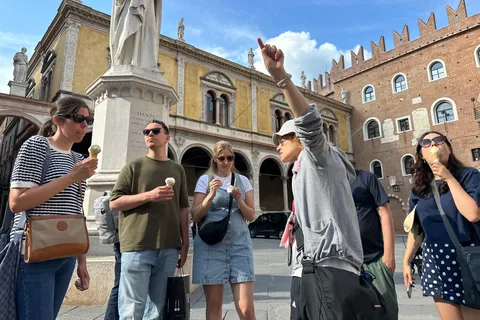 Tour guidato a piedi di Verona alla scoperta delle principali attrazioni della città