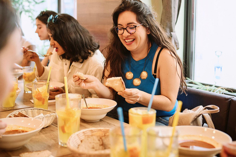 Geführte Tipsy Foodtour mit Getränken in BudapestGeführte Tipsy Food Tour mit Getränken in Budapest