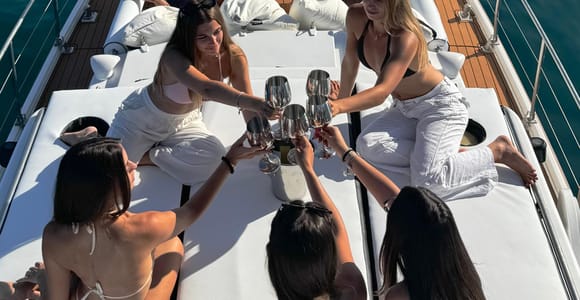 Benalmádena: Private Yacht Charter with Captain