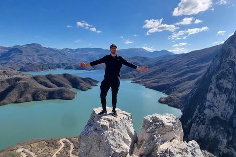 Caminhada para Gamti, Lago Bovilla e Kruja Viagem de 1 dia saindo de Tirana