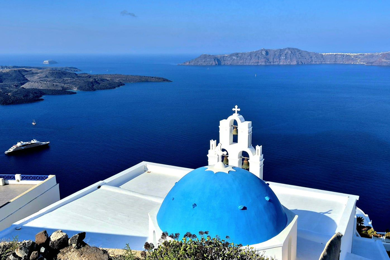 Santorini: Plate-Smashing Show & Fira Walking Tour