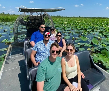 New Orleans: 10 Passenger Airboat Swamp Tour