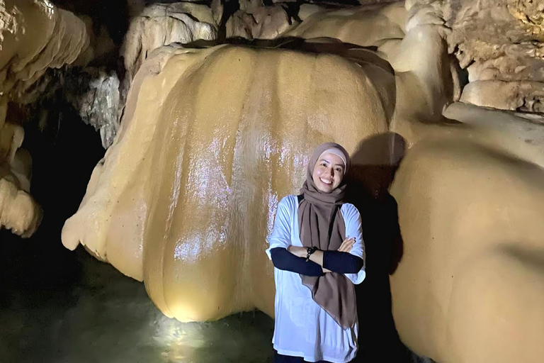 Yogyakarta: Goa Cerme Cave Trek with Guide and Gear