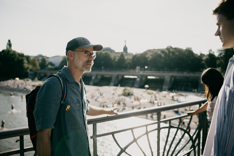 Munich in 500 Years: An Architectural Time Machine in English