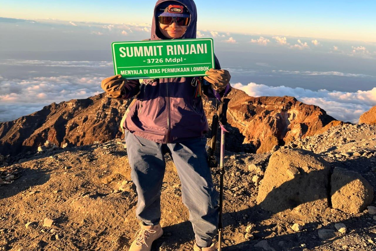 sembalun: 3-Day Mount Rinjani Trek with Lake & Hot Spring private trip 3-Day Mount Rinjani Trek with Lake & Hot Spring