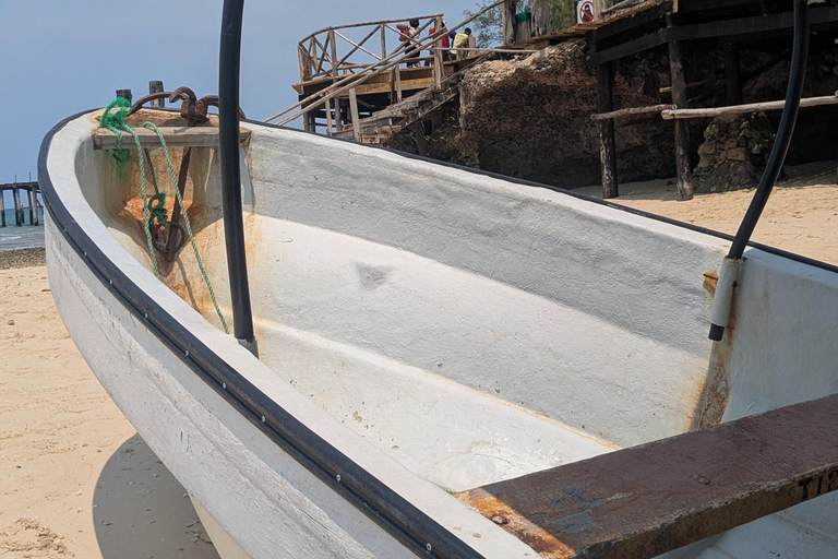 Zanzibar: Chumbe Island Coral Park Day Trip with LunchGrave Island in front of Stone Town