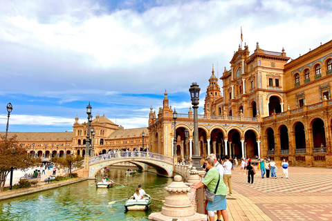 Seville: Private City Walking Tour