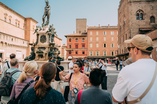 Bologna Walking tour with Tower Sky View and Archiginnasio