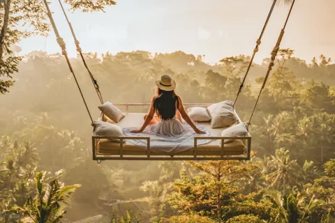Ubud : Balançoire, plantation de café, rizière et cascade