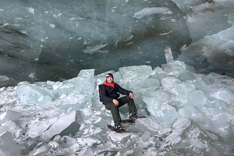 Fairbanks: Castner Glacier Ice Cave Snowshoe Adventure