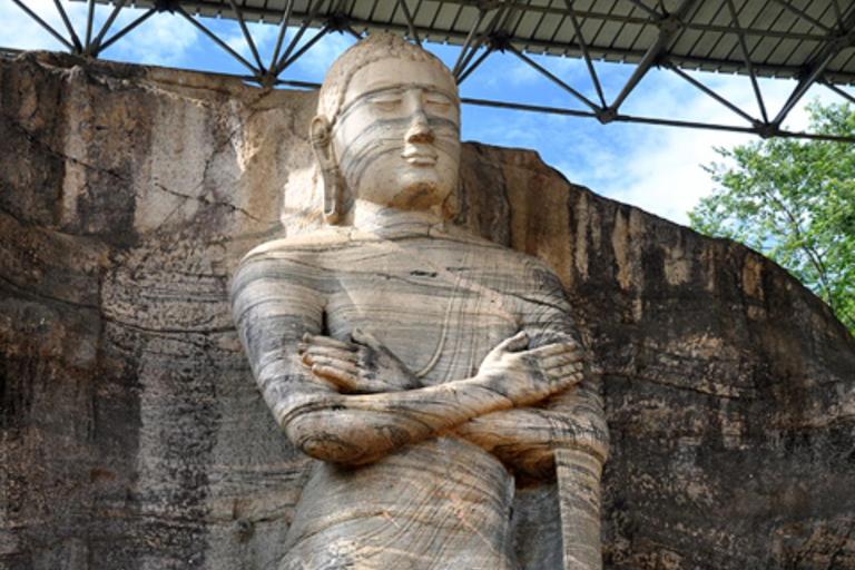 Heritage Discovery: Kandy to Polonnaruwa & Sigiriya Day Tour