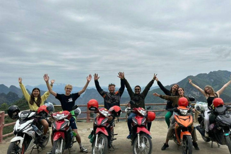 Hanoi: 3 giorni di Ha Giang Loop Easy Rider (con partenza da Ninh-Binh)