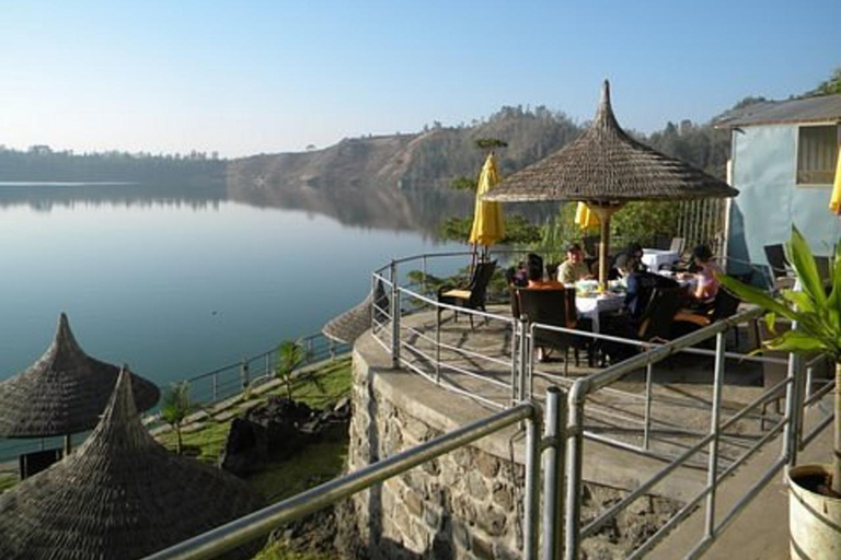Addis Ababa: Rift Valley Lakes & Wildlife Day Tour