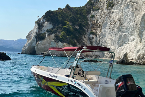 Zakynthos: Turtle Spotting and Keri Caves Boat Tour