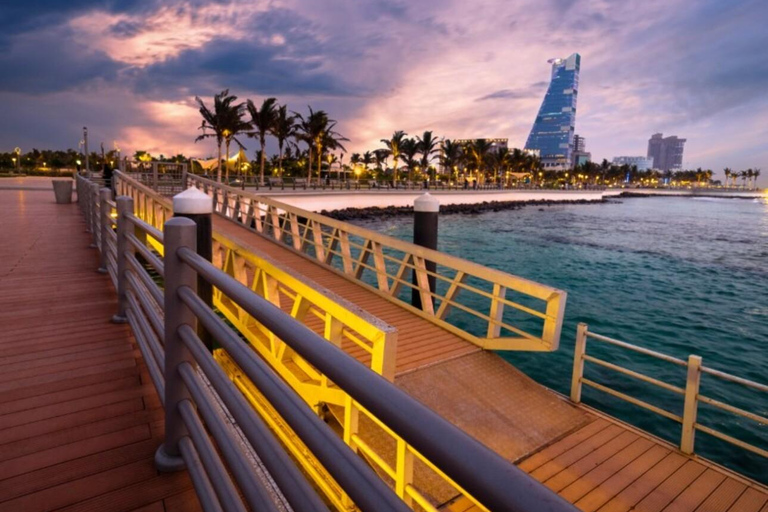 Beyond the Corniche: Jeddah Sunset Tour