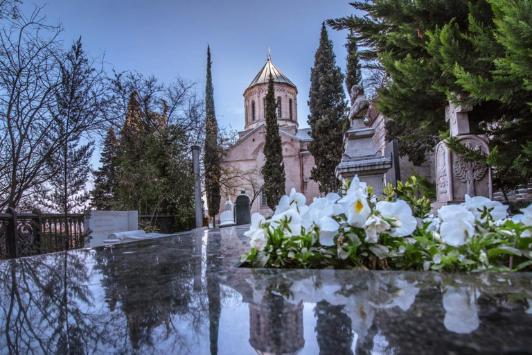 Tbilisi: Mtatsminda Pantheon Guided Tour
