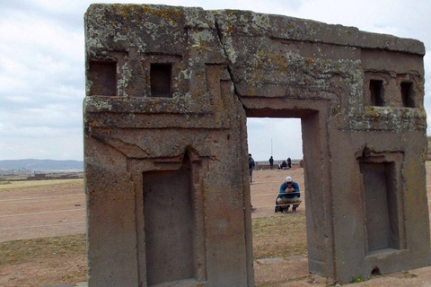 Tiwanaku vanuit Puno 1 dag - Puerta del Sol en Bolivia