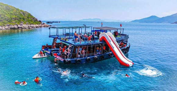 Nha Trang: Fullday Snorkeling Tour with Water Slide