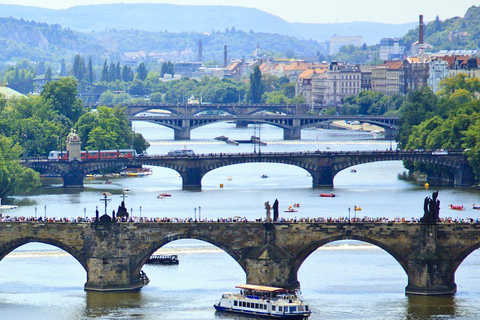 Berlin: Prague VIP luxury Van Day Trip