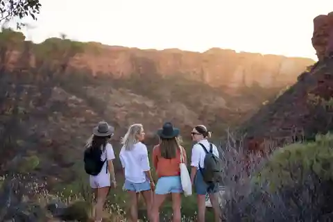 Uluru, Kata Tjuta & Kings Canyon Safari Camping Tour