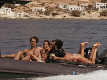 Discover Majestic Polyaigos on a Private 4-hour Boat Tour