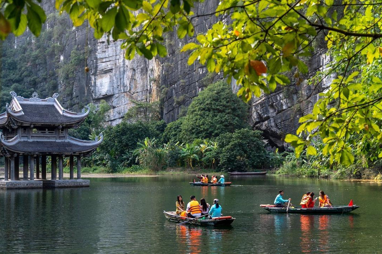 From Hanoi: Private Tour Ninh Binh Hoa Lu Trang An Mua Cave Private Tour Guide, Private Transfer and Flexible Time