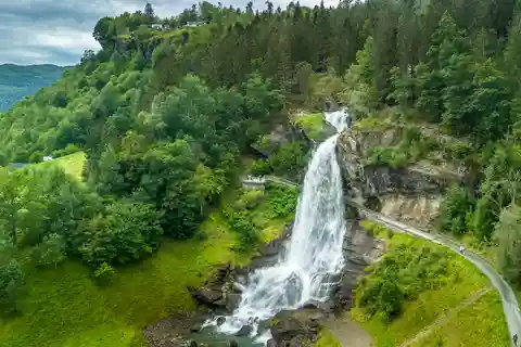 Bergen: excursión de un día al fiordo de Hardanger con cascadas