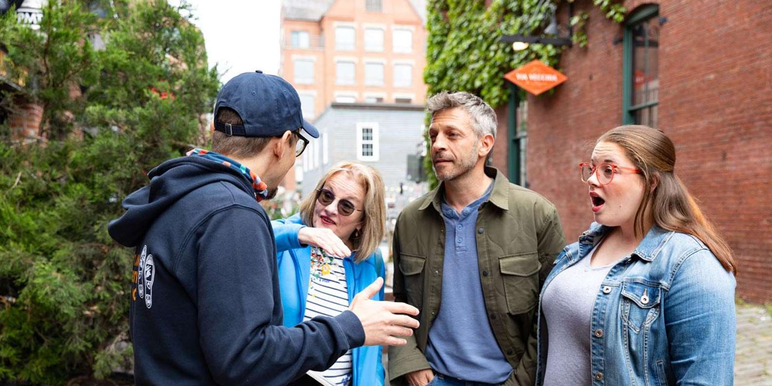 Farren oval laboratorium diamant forlovelsesring eventyr blomst ring n –  Valley Rose, image size:1585x792