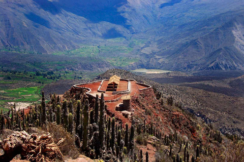 Arequipa: Passeio pelo Vale dos Vulcões 3D/2N