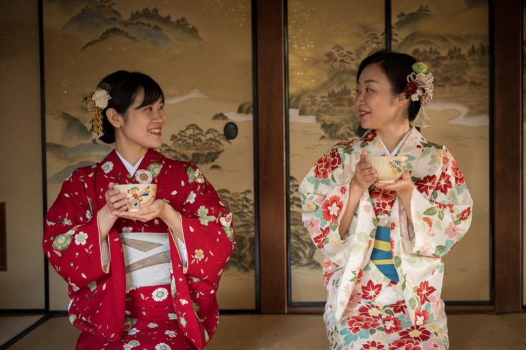 Maikoya Nishiki: Kimono Tea Ceremony with Matcha and Sweet