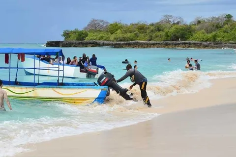Mbudya Island: Private Tour Day Trip from Dar es salaam