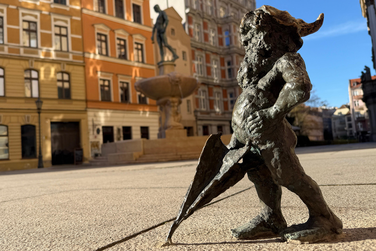 Wrocław: Family Dwarf Tour