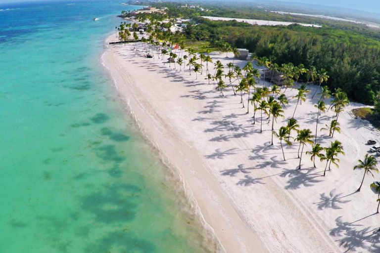 Punta Cana: Hoyo Claro Cenote and Juanillo Beach Tour